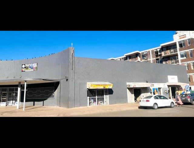 BUSINESS FOR SALE IN BELLEVUE